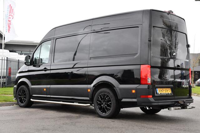 MAN TGE 2.180 2.0 L3H3 Black Edition Adaptieve Cruise, Camera, Carplay, LED, Clima, Stoelverwarming, Multimedia, 177pk, Automaat, Trekhaak, Uniek!