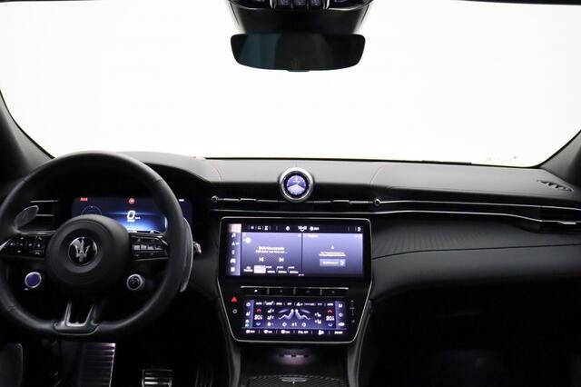 Maserati Grecale AWD Folgore 105kWh | BOMVOL | Pano | 3jr. garantie & onderhoud