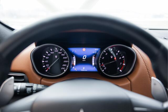 Maserati Levante 3.0 V6 AWD GranSport | Verde Ossido | Driver Assistance Pack +