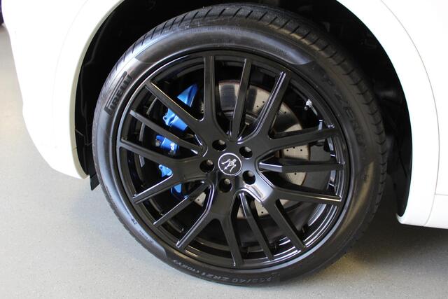 Maserati Levante 2.0 Hybrid Executive | NL-AUTO! | CAMERA | CARPLAY | 331PK | ACC | KEYLESS | LUCHT-V | CLIMA | LED |