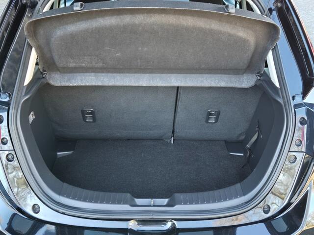 Mazda 2 SKYACTIV-G 90 6MT GT-M / Navigatie / Trekhaak