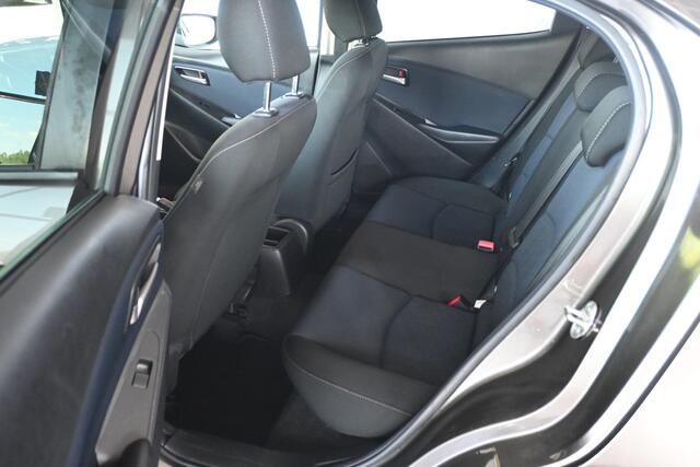 Mazda 2 1.5 Skyactiv-G GT-M Line Airco Navigatie Stoelverwarming Rijklaarprijs Inruil Mogelijk!