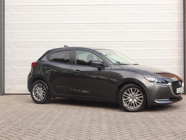 Mazda 2 1.5 Skyactiv-G Luxury KEYLESS | STUUR/STUURVERWARMING | CAM | CRUISE | LAGE KM-STAND