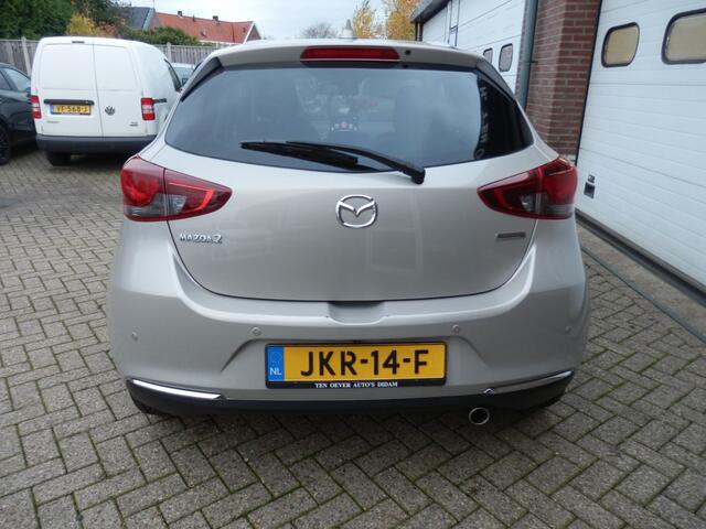 Mazda 2 1.5 SKYACT-G LUXURY / automaat / 16 inch alu / Head-up display
