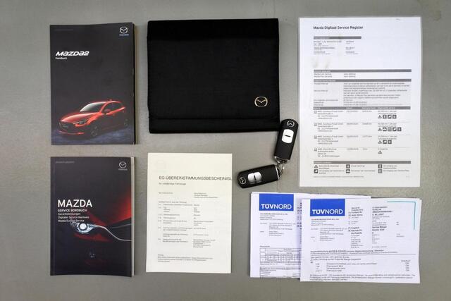 Mazda 2 1.5 90pk Kizoku LED CAM Navi