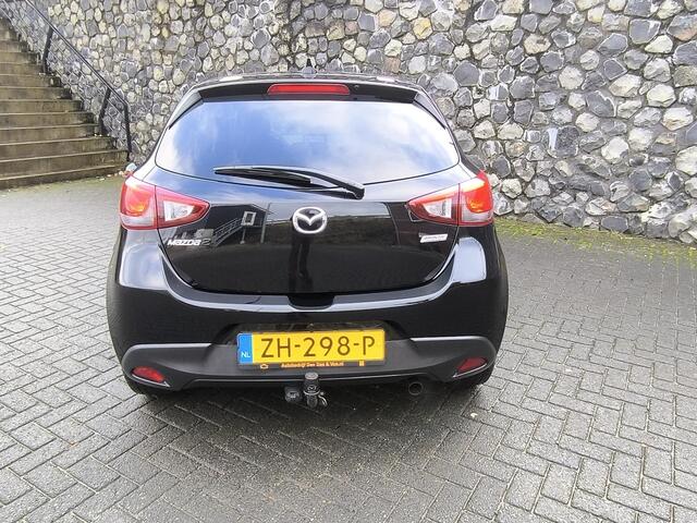 Mazda 2 1.5 Skyactiv-G Sport Selected Camera, DAB, Navi, carplay, keyless, dealer onderhouden