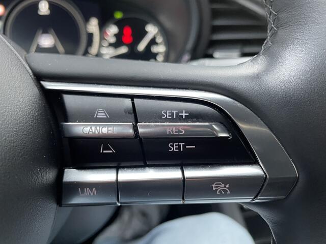 Mazda 3 2.0 e-SA-G Sportive | Camera | Navi | Clima