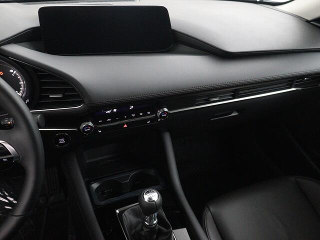 Mazda 3 2.0 e-SkyActiv-G M Hybrid 150 Exclusive-line