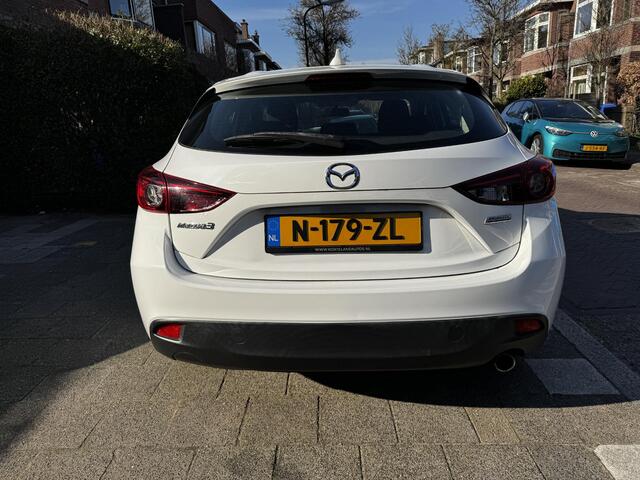 Mazda 3 1.5 S