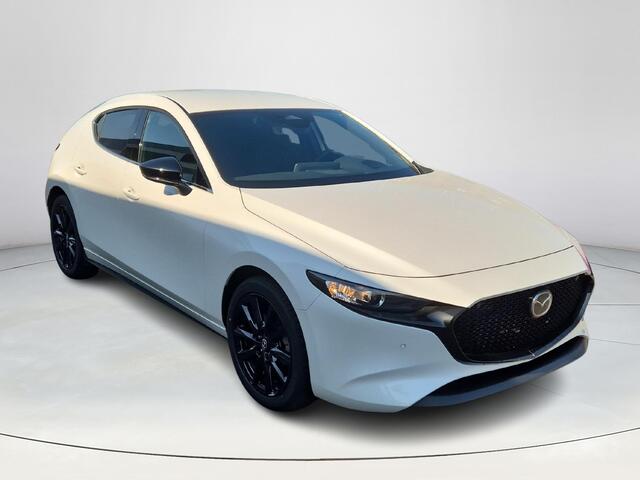 Mazda 3 2.5 e-SkyActiv-G M Hybrid 140 Homura | Navigatie systeem | Lichtmetalen velgen | Achteruitrijcamera |