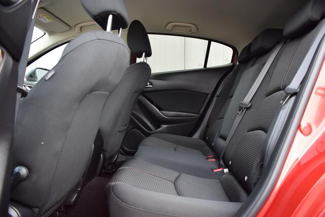 Mazda 3 2.0 SkyActiv-G 120 GT-M LED | ECC | Telefonie | Sportstoelen | Trekhaak | Stoelverwarming