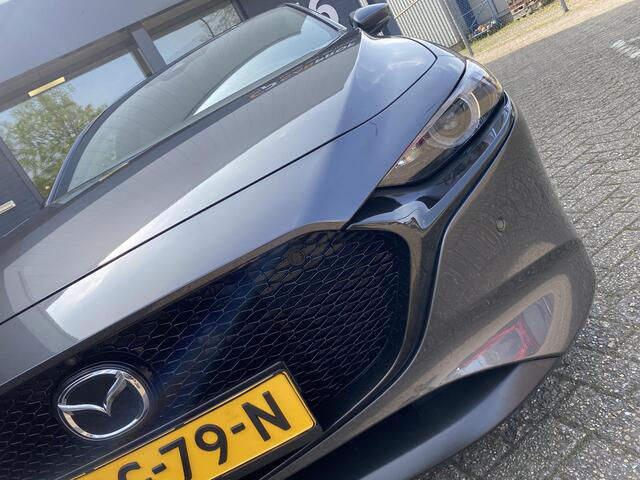 Mazda 3 2.0 e-SkyActiv-G M Hybrid 150 Sportive