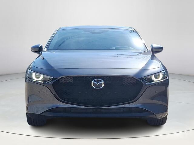 Mazda 3 2.5 e-SkyActiv-G M Hybrid 140 Exclusive-line | 360 Camera | Bose | Dodehoeksensoren | Draadloze Applecarplay en Android Auto | Full LED | Adaptief grootlicht | Adaptieve Cruise Control | Automaat | Stoel en stuurverwarming