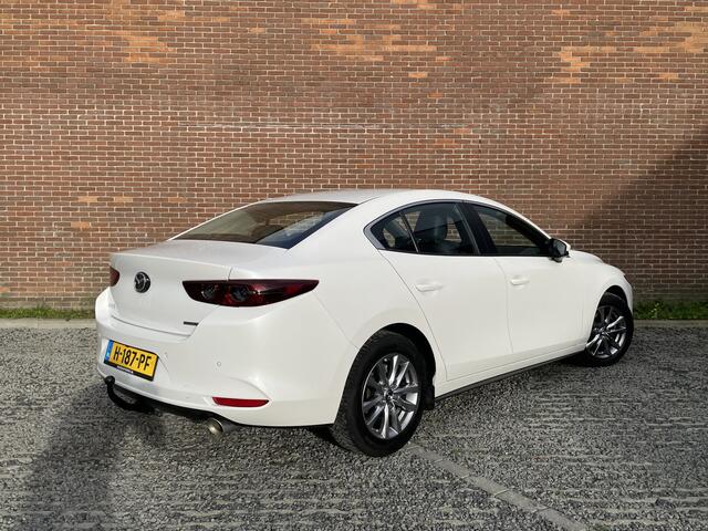 Mazda 3 2.0 e-SkyActiv-X M Hybrid 180 Comfort met Bose | AUTOMAAT | TREKHAAK | LEDER | NAVIGATIE