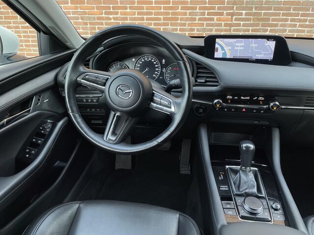 Mazda 3 2.0 e-SkyActiv-X M Hybrid 180 Comfort met Bose | AUTOMAAT | TREKHAAK | LEDER | NAVIGATIE