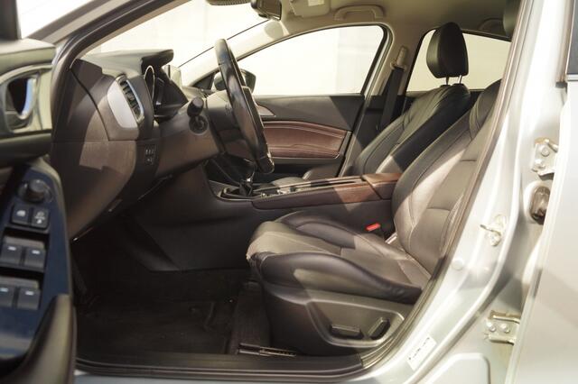 Mazda 3 2.0 SkyActiv 120pk GT-M -LEER-HUD-CAM-NAVI-PDC-