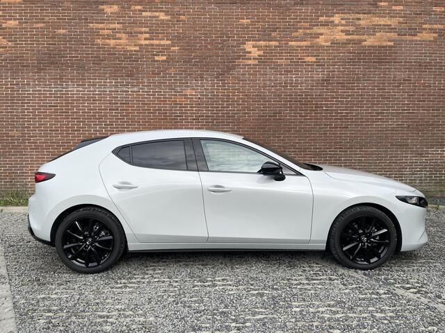 Mazda 3 2.5 e-SkyActiv-G 140 M Hybrid Homura