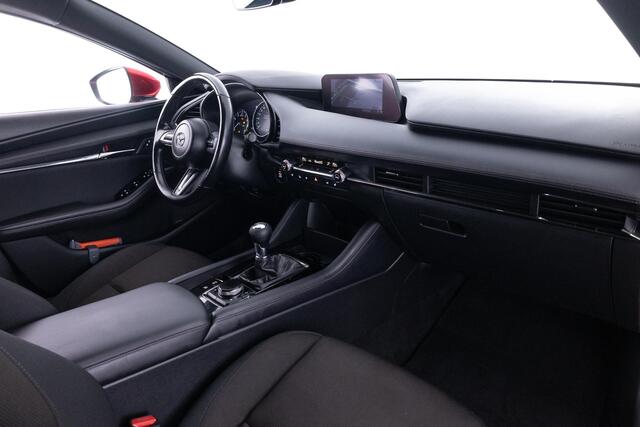 Mazda 3 2.0 e-SkyActiv-G M Hybrid 122 Comfort | APPLE CARPLAY | DODEHOEK DETECTIE | HEAD UP | ACHTERUITRIJCAMERA | ADAPTIEF CRUISE CONTROL | NED AUTO | * 6 JAAR FABRIEKSGARTANTIE |