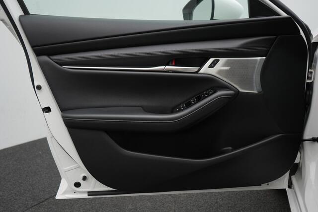 Mazda 3 2.0 e-SkyActiv-X Comfort met Bose/Leer pakket : dealer onderhouden