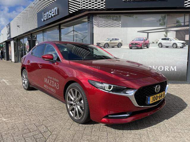 Mazda 3 3 Sedan 2.0 E-SkyActiv-X 186 Takumi Demovoordeel ¤ 5.000,- , Automaat, Leder, Bose, 360 Camera, HUD, LMV 18 Inch, Clima, Stoelverwarming, Stuurverwarming, Navi, Apple Carplay, LKA, Adap. Cruise