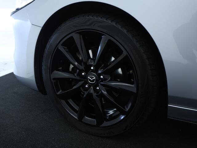 Mazda 3 2.0 e-SkyActiv-X M Hybrid 180 Luxury | Trekhaak | BOSE | Leder |