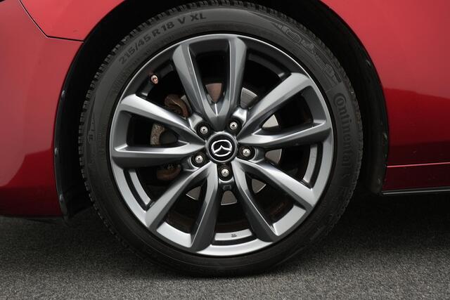 Mazda 3 2.0 SkyActiv-G Luxury met all-weather banden : dealer onderhouden