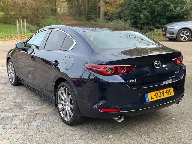 Mazda 3 2.0 e-SkyActiv-X M Hybrid 186 Luxury ecc,leer,led,lmv,navigatie