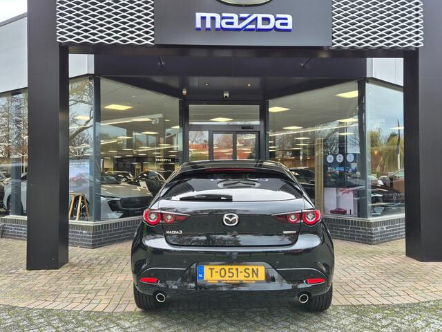 Mazda 3 E- SKYACTIV- G 2.0 150 6MT M-HYBRID HOMURA