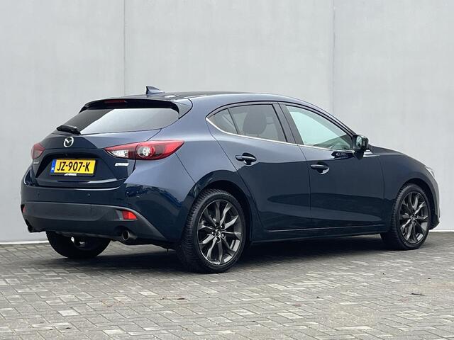 Mazda 3 2.0 GT-M Line / Stoelverwarming Voor / Navigatie / Apple Carplay/Android Auto / Climate Control / Achteruitrijcamera / Cruise Control / Dodehoekdetectie /