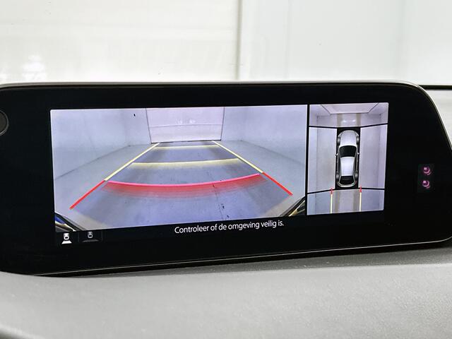 Mazda 3 2.0 e-SkyActiv-X M Hybrid 180 Luxury met Aero pakket Leder | Navigatie | Camera | Cruise control adaptief