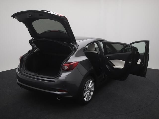 Mazda 3 2.0 SkyActiv-G Skylease GT Pure White met trekhaak : dealer onderhouden