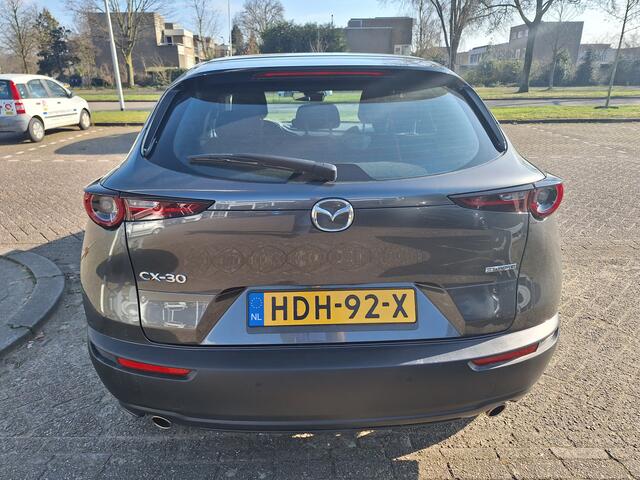 Mazda CX-30 2.0 e-SkyActiv-G M Hybrid 360 camera/stoelverwarming/(26-12-2022)/PDC v&a/enz.....