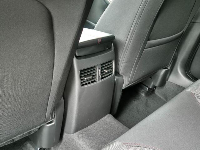 Mazda CX-30 E- SKYACTIV- G 2.5 140 6MT M-HYBRID HOMURA / â¬3100 VOORDEEL