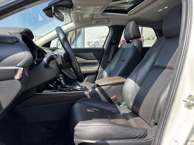 Mazda CX-30 2.0 e-SkyActiv-X186 M Hybrid Luxury , Automaat, Trekhaak, Schuifdak, Aero Pakket, Leder, Adap.Cruise, Bose, LMV 18 Inch, HUD, Stuur/Stoelverwarming