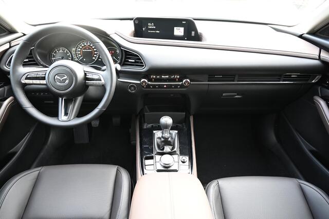 Mazda CX-30 e-SkyActiv-X 180 6MT Luxury met I-activsense *Dealeronderhouden*