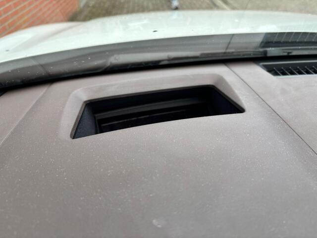 Mazda CX-30 e-SkyActiv-G 150 automaat Exclusive-line met Black Comfort Pack/Driver Assistance & Sound Pack en Design Pack *Dealeronderhouden* *BTW* *Verwacht*