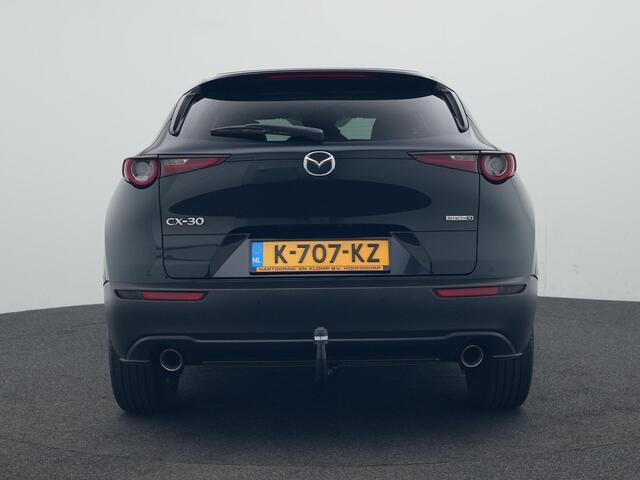 Mazda CX-30 2.0 e-SkyActiv-X Luxury i-Activesense automaat met afneembare trekhaak : dealer onderhouden