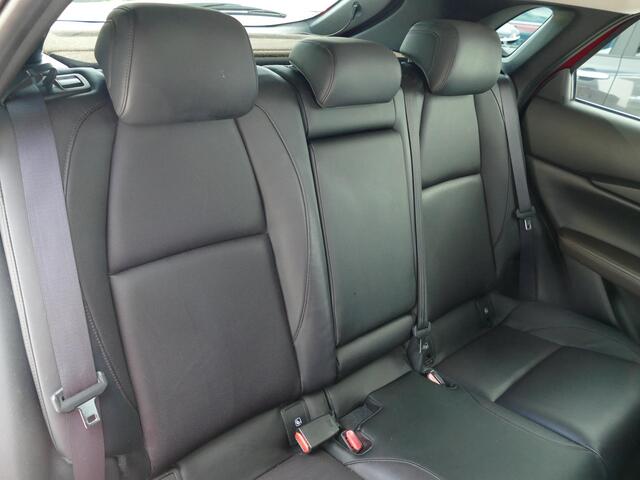 Mazda CX-30 2.0 e-SkyActiv-X M Hybrid Luxury | ALL SEASON | Leder | Camera | RIJKLAARPRIJS!