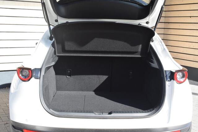 Mazda CX-30 2.0 e-SkyActiv-X M Hybrid Centre-line