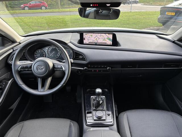 Mazda CX-30 2.5 e-SkyActiv-G M Hybrid Prime-line Navigatie, Apple Carplay / Android Auto, A.Rij-Camera, Cruise Controle Add, Airco, Middenarmsteun, Lichtmetaal.