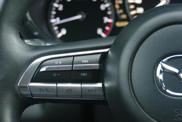 Mazda CX-30 2.0 e-SkyActiv-X M Hybrid Comfort met 18inch&Leer | HEAD-UP | TREKHAAK | LEDEREN BEKLEDING | ELEC.A-KLEP | RIJKLAARPRIJS |