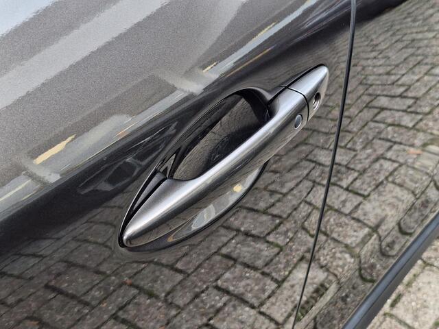 Mazda CX-5 2.5 SkyActiv-G 194 GT-M | Stoel/stuurverwarming | Climate Control | Elektrische verstelbare stoelen met geheugen | Elektrische achterklep | Bose premium soundsysteem |