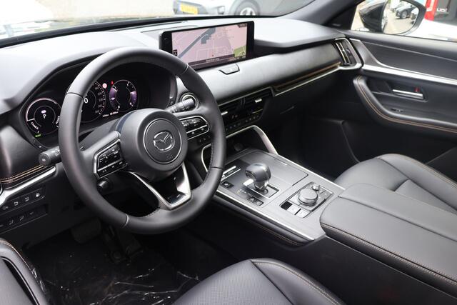 Mazda CX-60 2.5 e-SkyActiv PHEV Homura Plus INCL wegklapbare trekhaak!!