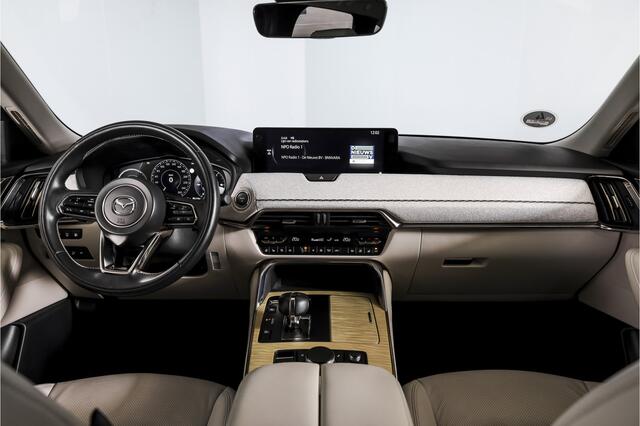 Mazda CX-60 2.5 e-SkyActiv PHEV Takumi | Dig.Cockpit | Adapt.Cruise | Winterpakket | PDC | Camera | NAV + App.Connect | ECC | Trekhaak | LM 21" |