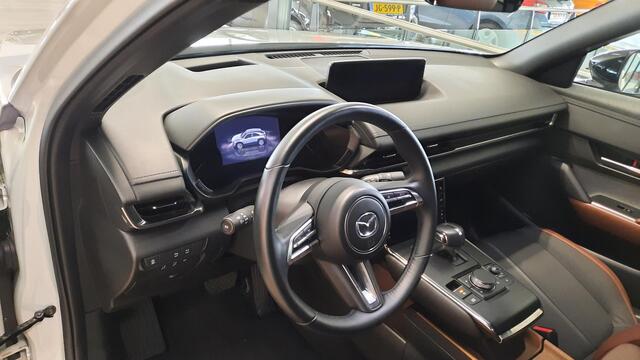 Mazda MX-30 e-SkyActiv EV 145 Prime-line 36 kWh , ¤ 2000.- Sepp Subsidie, Achteruitrij Camera, Apple Carplay / Android Auto, Adaptive Cruise Control, DAB radio, Grootlicht assistent, Head-up Display