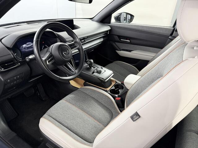 Mazda MX-30 e-SkyActiv 145 First Edition 36 kWh / 100% Electrisch / Navi / Camera / Luxe pakket