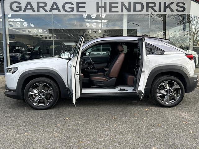 Mazda MX-30 e-SkyActiv 145 First Edition 36 kWh| SOH 92,6% | Apple carplay | Camera | Led occasion