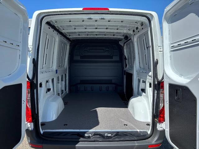 Mercedes-Benz 311 CDI Sprinter L1H1 Airco Navi Trekhaak NIEUW BPM VRIJ
