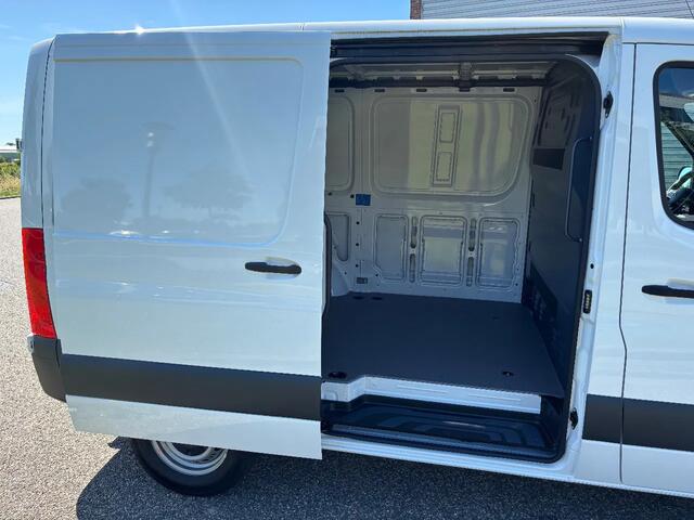 Mercedes-Benz 311 CDI Sprinter L1H1 Airco Navi Trekhaak NIEUW BPM VRIJ