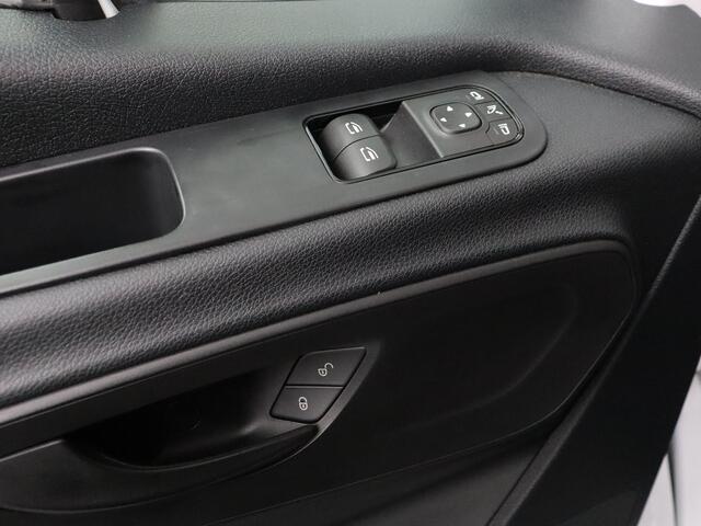 Mercedes-Benz 311 CDI Sprinter L2H2 Werkplaatsinrichting | Oprijplaat | Airco | Camera | Mbux Multimedia